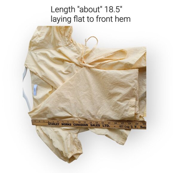 Butter Yellow Whimsical Poplin Top with Puff Sleeves & Drawstring by Twee - Picture 7 of 10